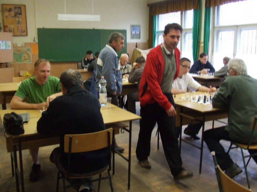 2010-11-20-asztalitenisz-sakk-csocso-Debrecen-15