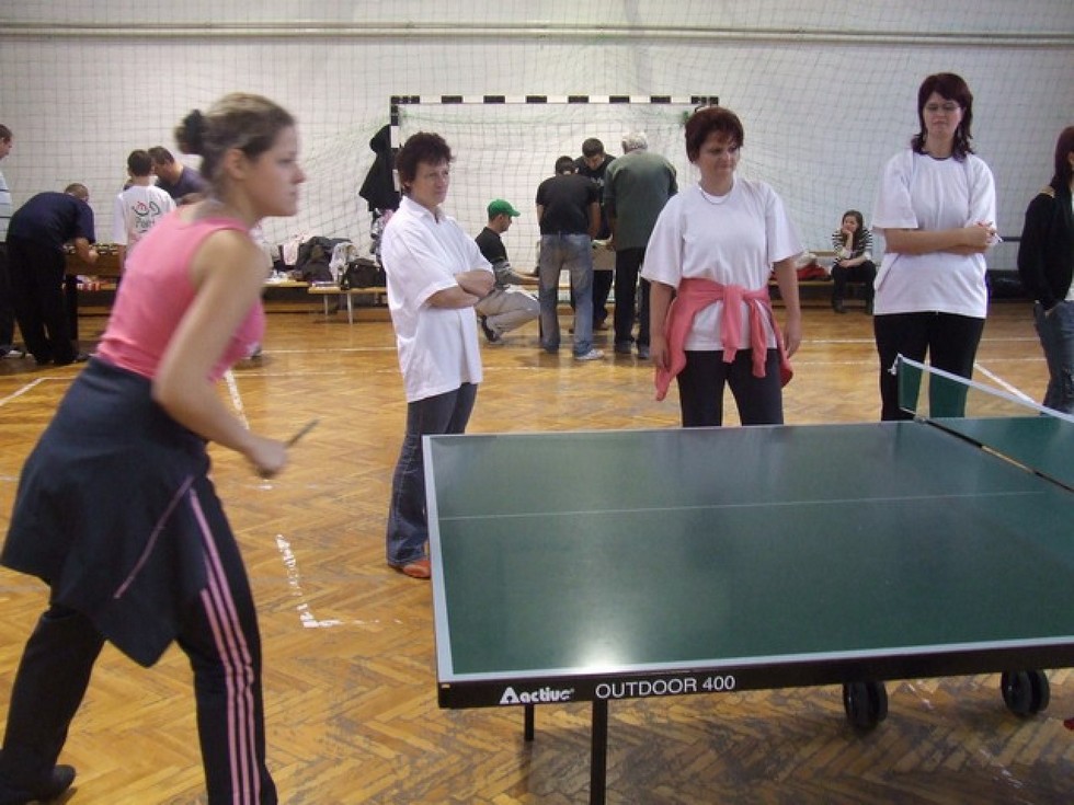 2010-11-20-asztalitenisz-sakk-csocso-Debrecen-4