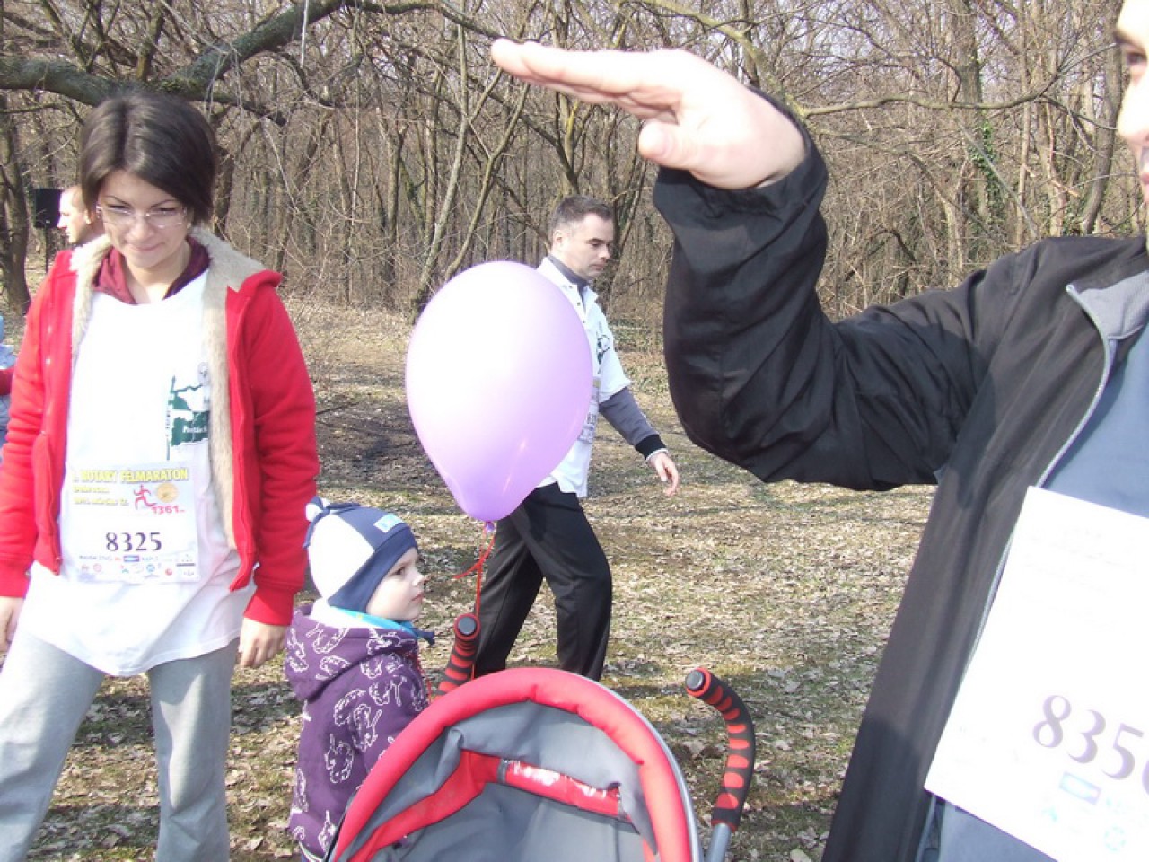 2011-03-12-Postások-jótékony-futása-Debrecenben-01