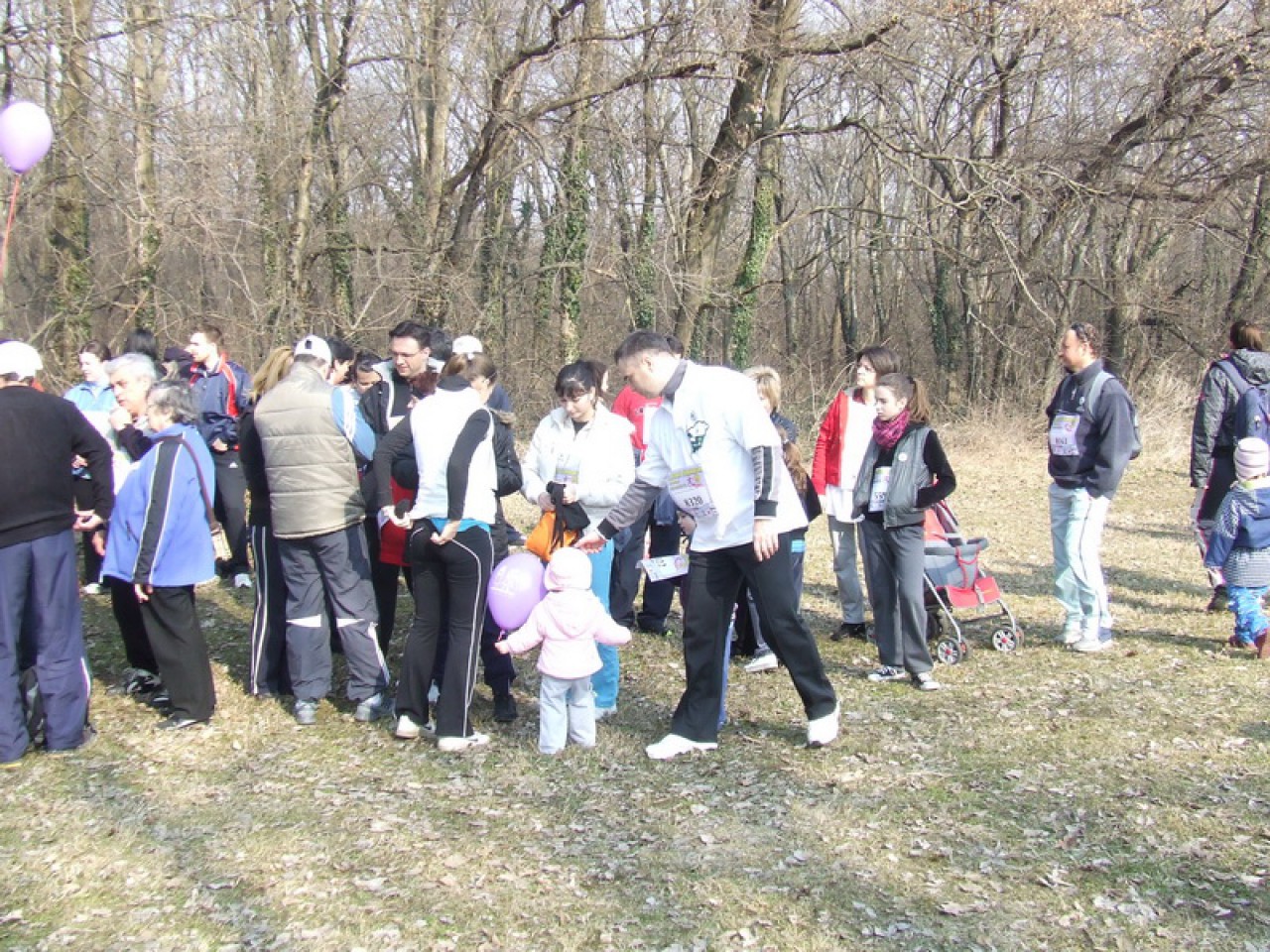 2011-03-12-Postások-jótékony-futása-Debrecenben-02