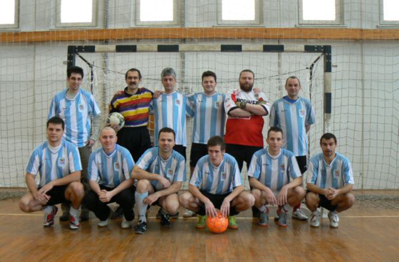 2011-06-09-Kell egy csapat-002