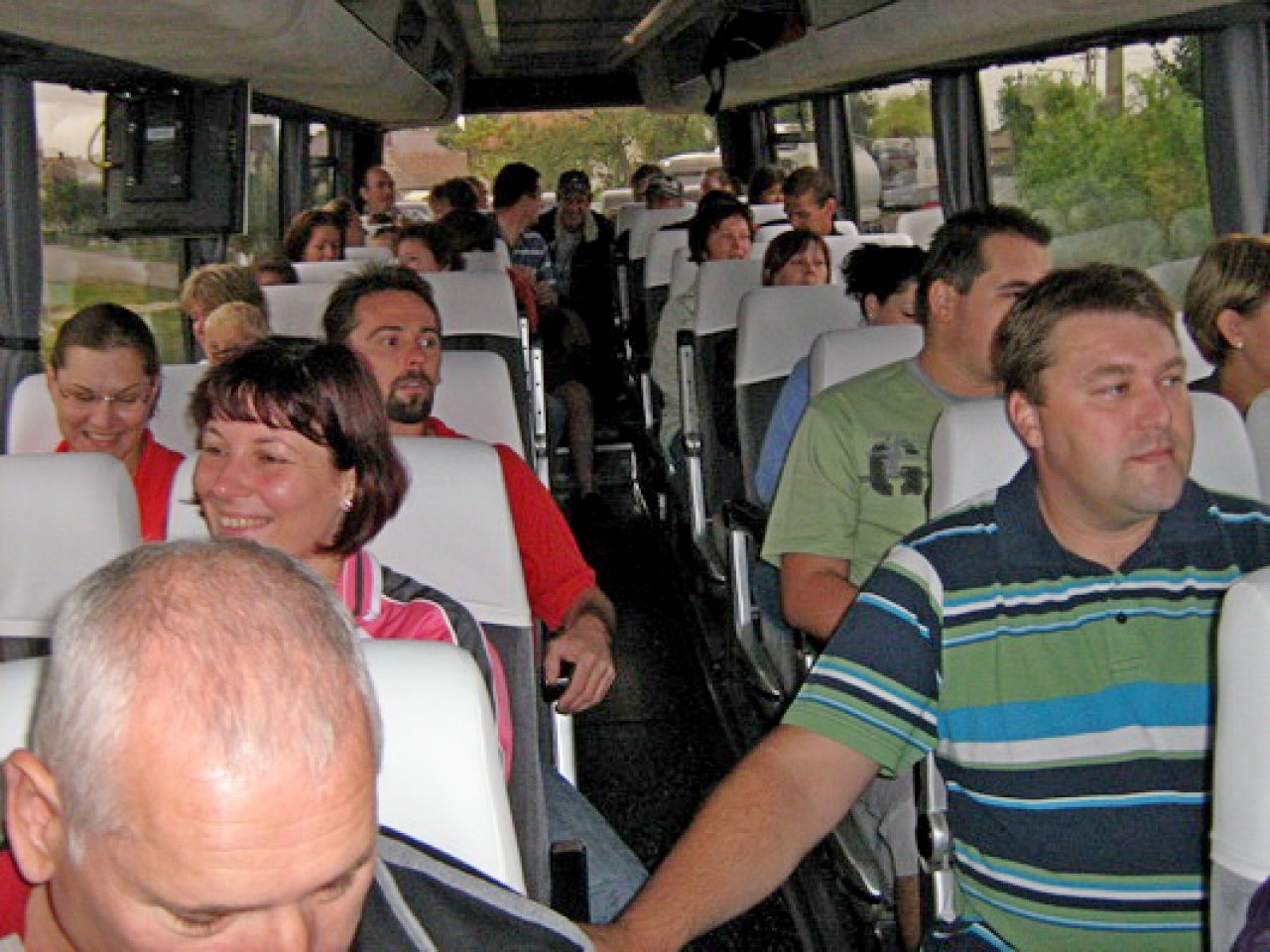 2011-09-24-Karcag 1 posta őszi kirándulása-002