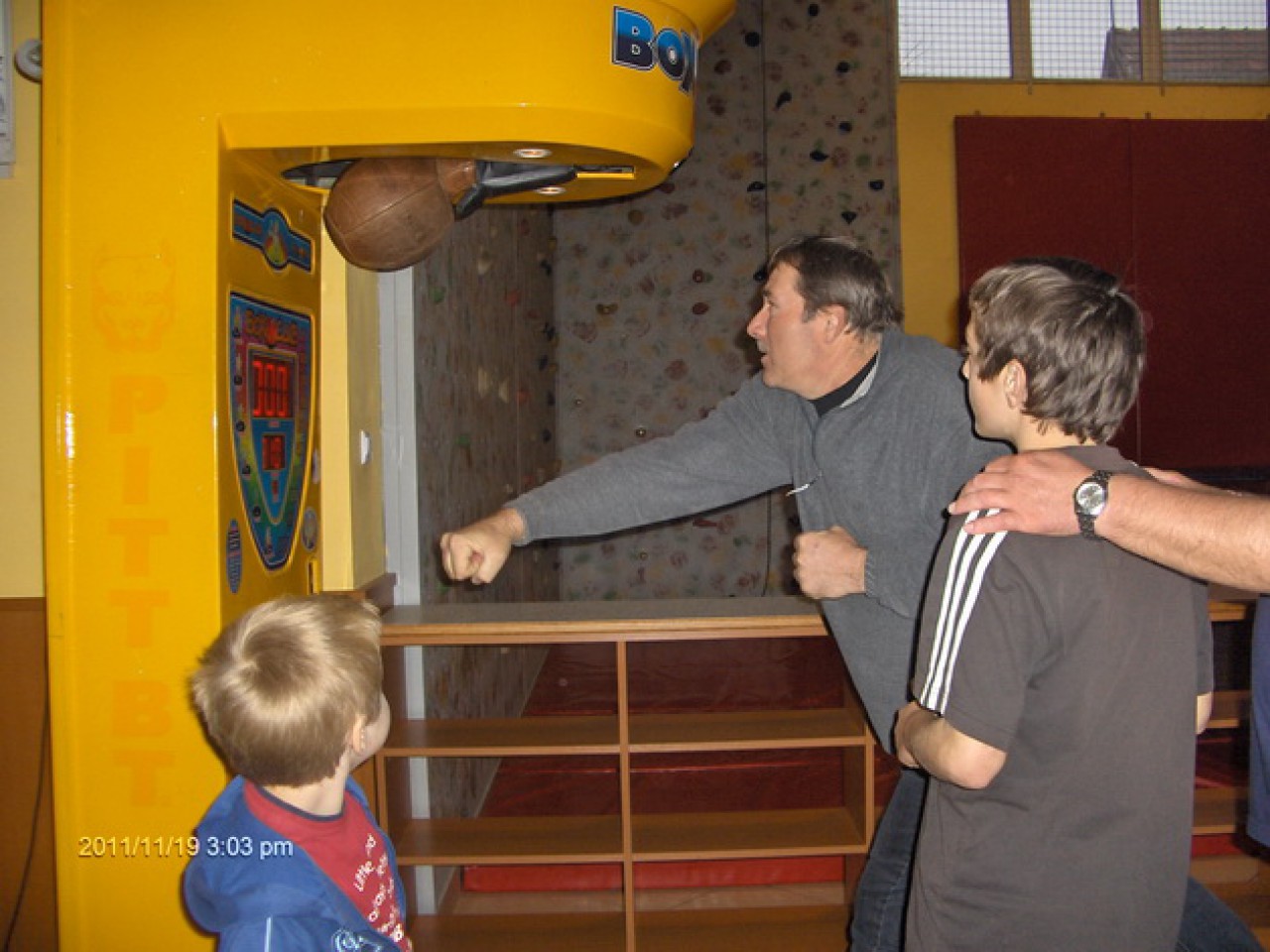 2011-11-19-Tiszafüred posta sportnapja-002