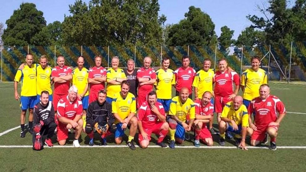 Hagyományőrző dél-alföldi postás öregfiúk futballmeccse, találkozója