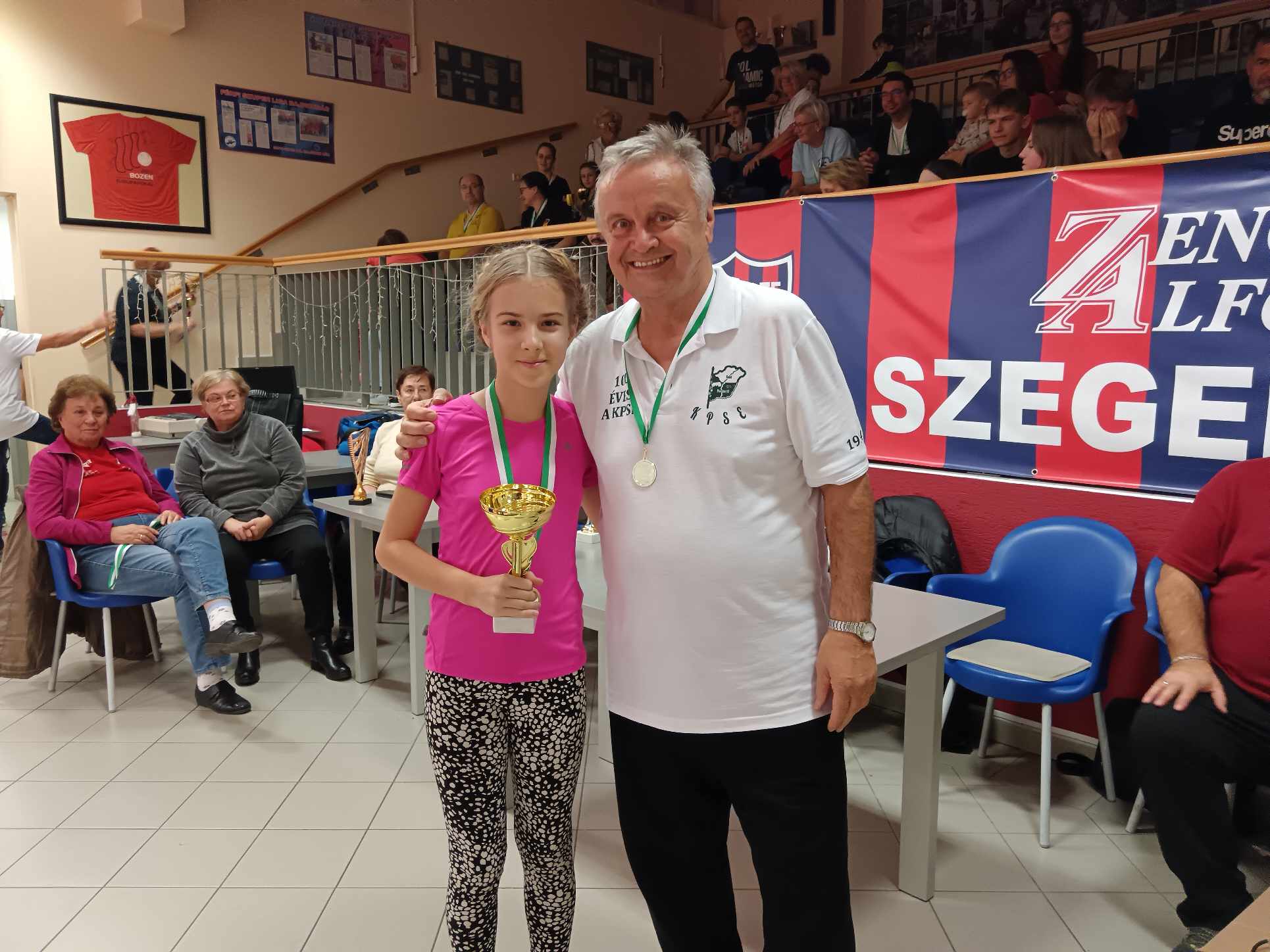 20241130-Szeged-Postás Mikulás Party-10100